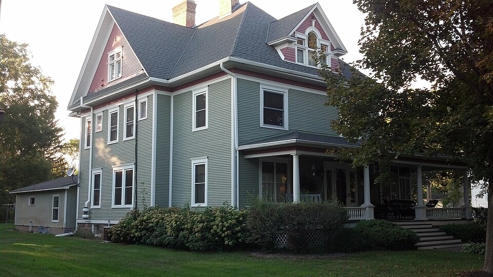 Photograph of L. A. Pomeroy House