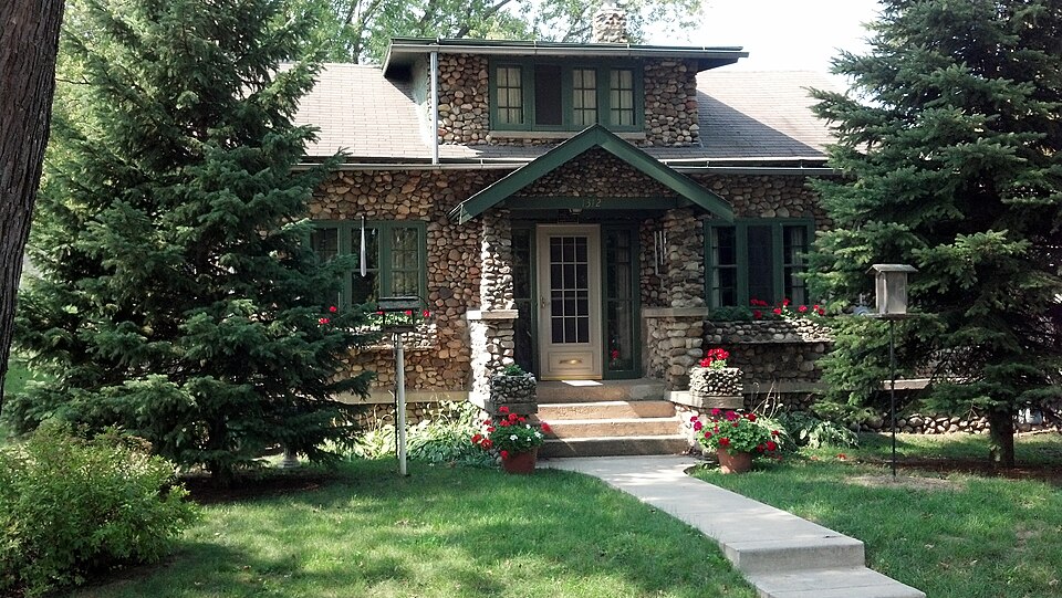 Photograph of Morey-Lewis House