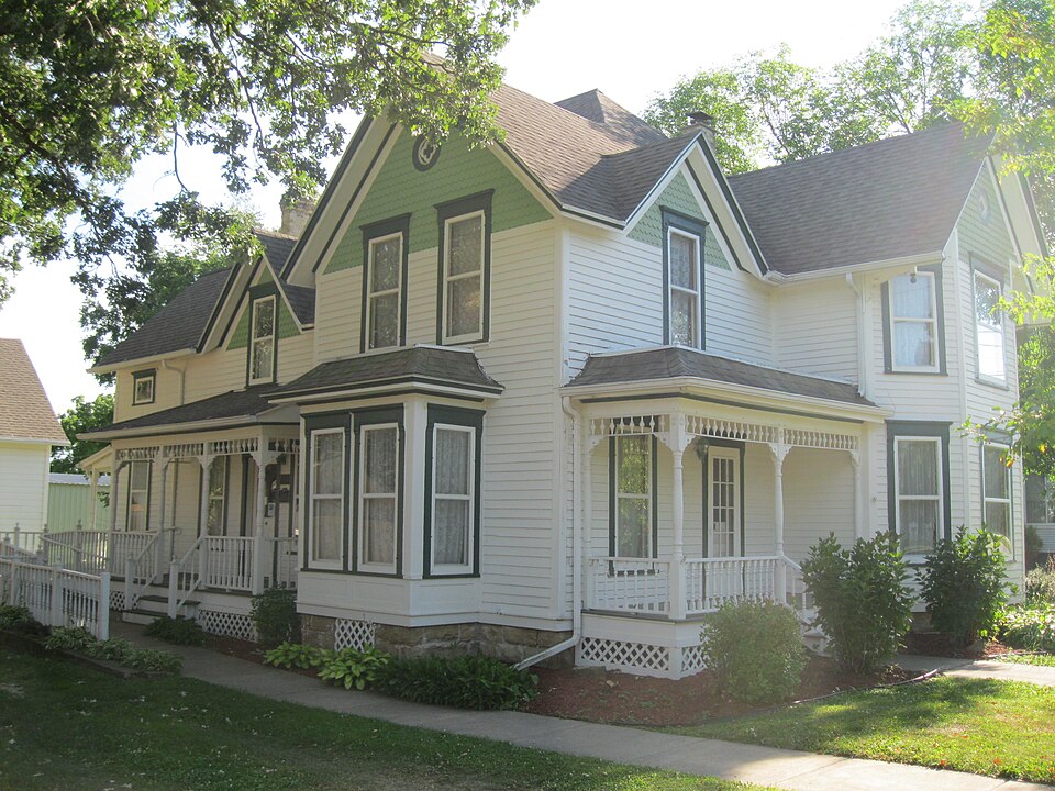Photograph of Sterling North House