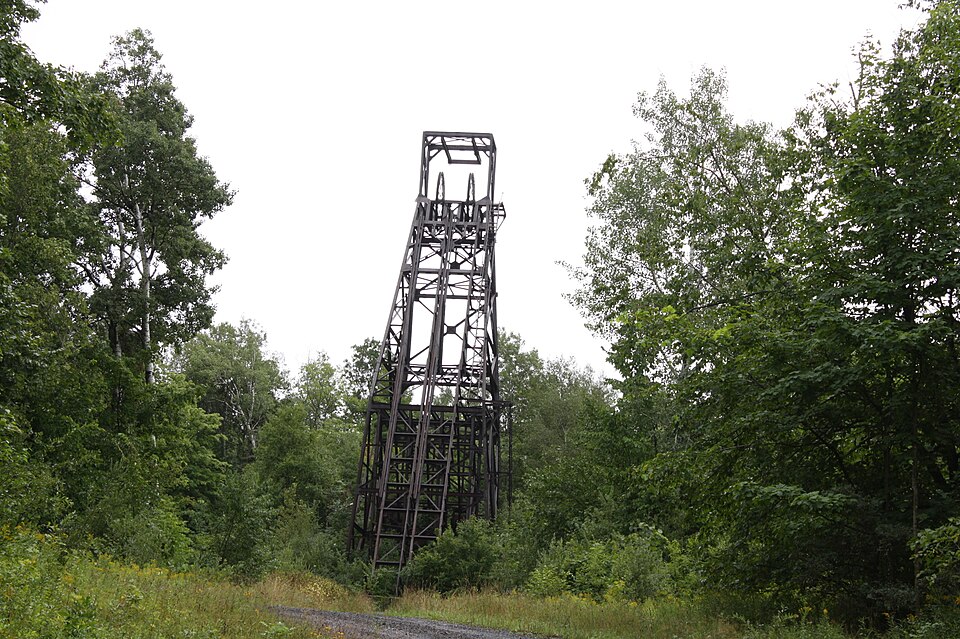 Photograph of Plummer Mine Headframe