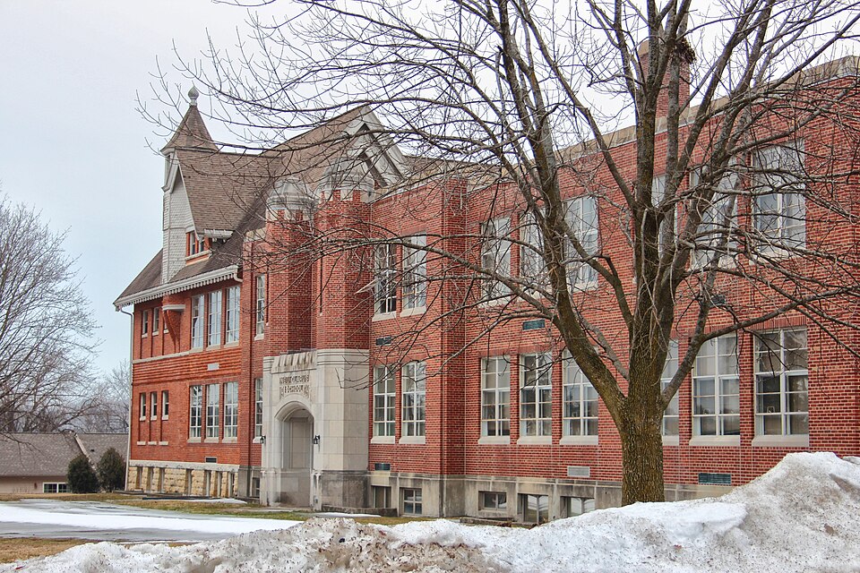 Photograph of New Glarus Public School and High School