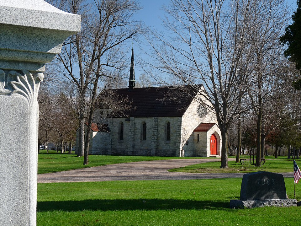 Photograph of James Stephen Hoover and Elizabeth Borland Memorial Chapel
