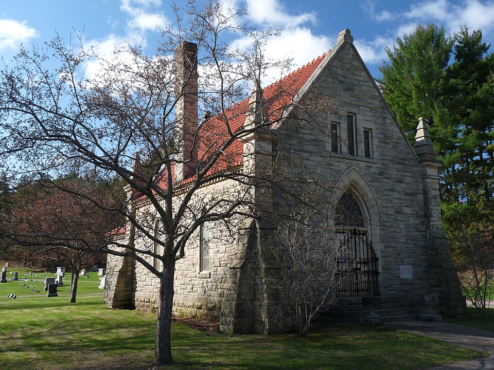 Photograph of Jane E. Putnam Memorial Chapel