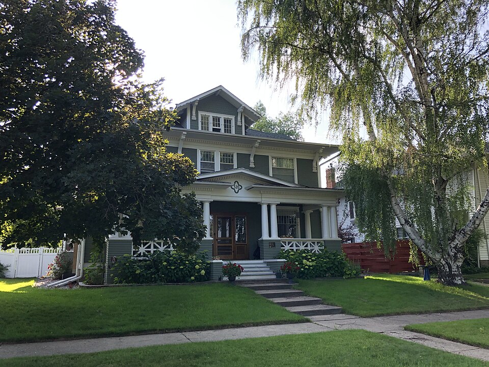 Photograph of Robinson-Smith House
