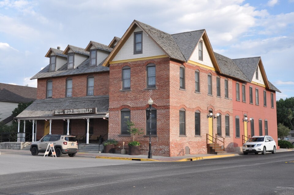 Photograph of Hotel Wolf