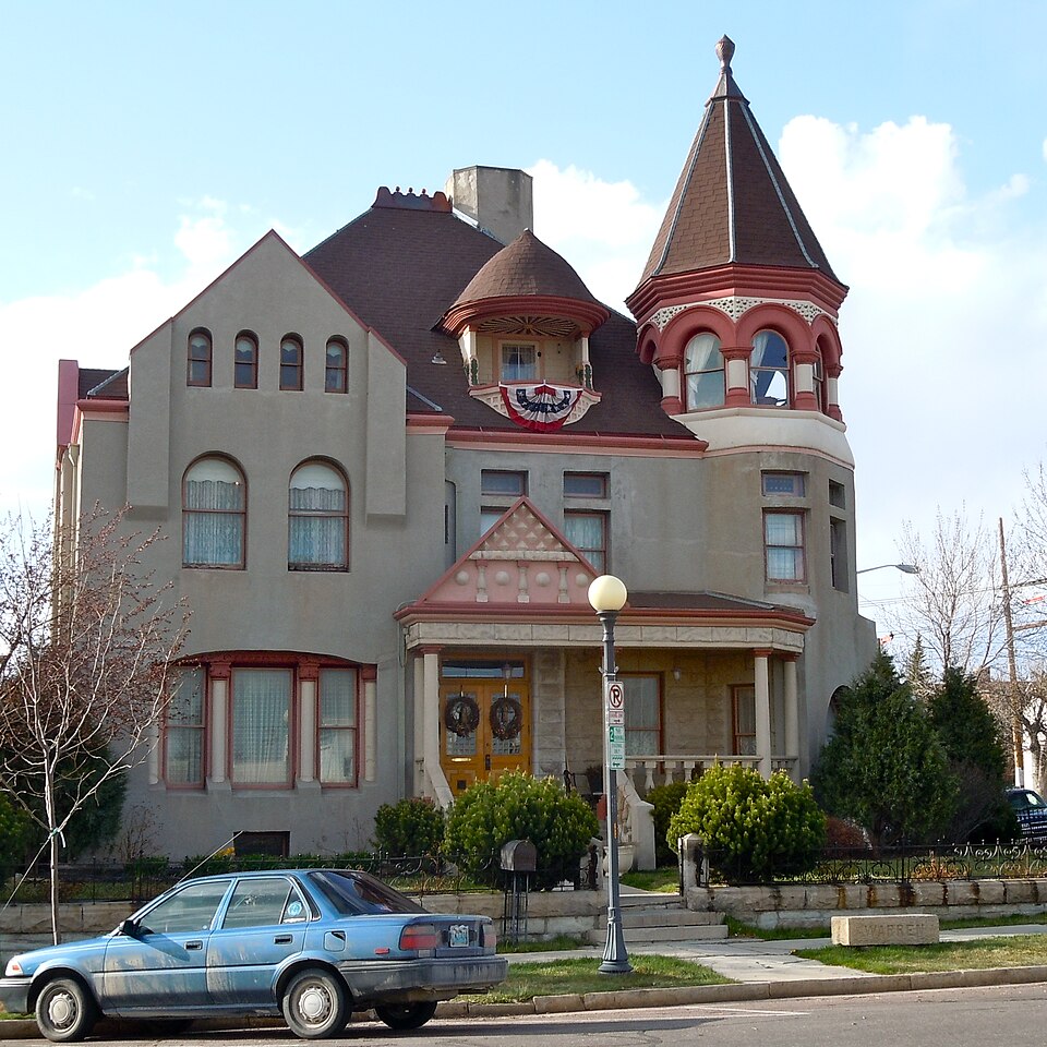 Photograph of Nagle Warren Mansion