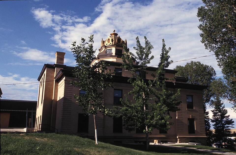 Photograph of Sheridan County Courthouse