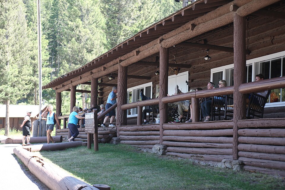 Photograph of Roosevelt Lodge Historic District