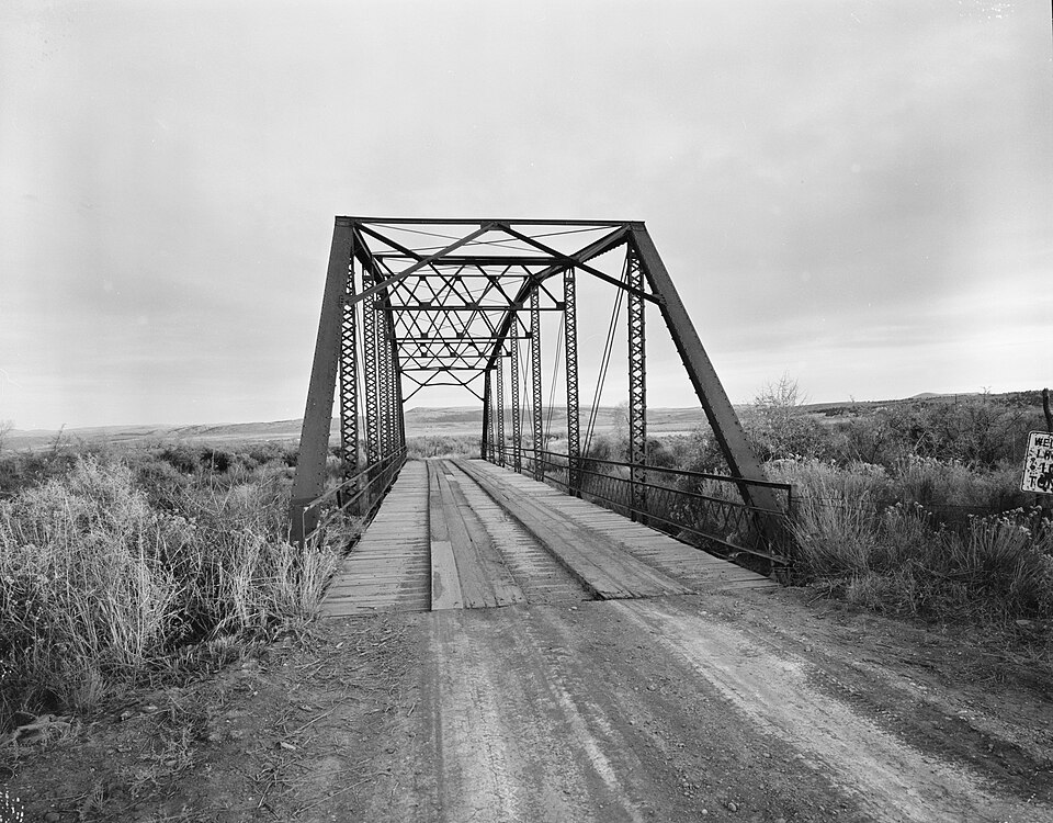 Photograph of EFP Bridge over Owl Creek
