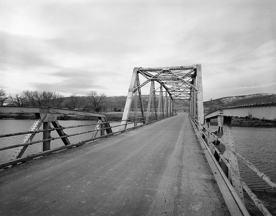 Photograph of DUX Bessemer Bend Bridge