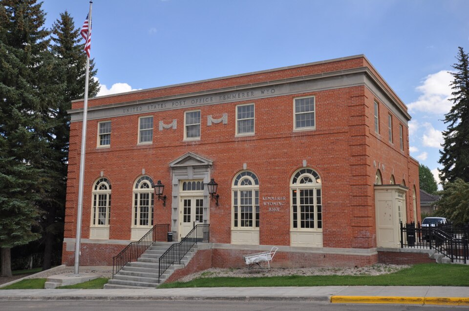 Photograph of United States Post Office