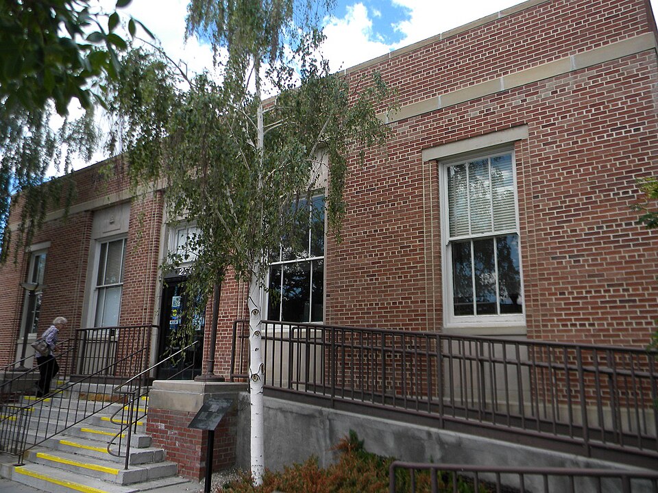 Photograph of United States Post Office