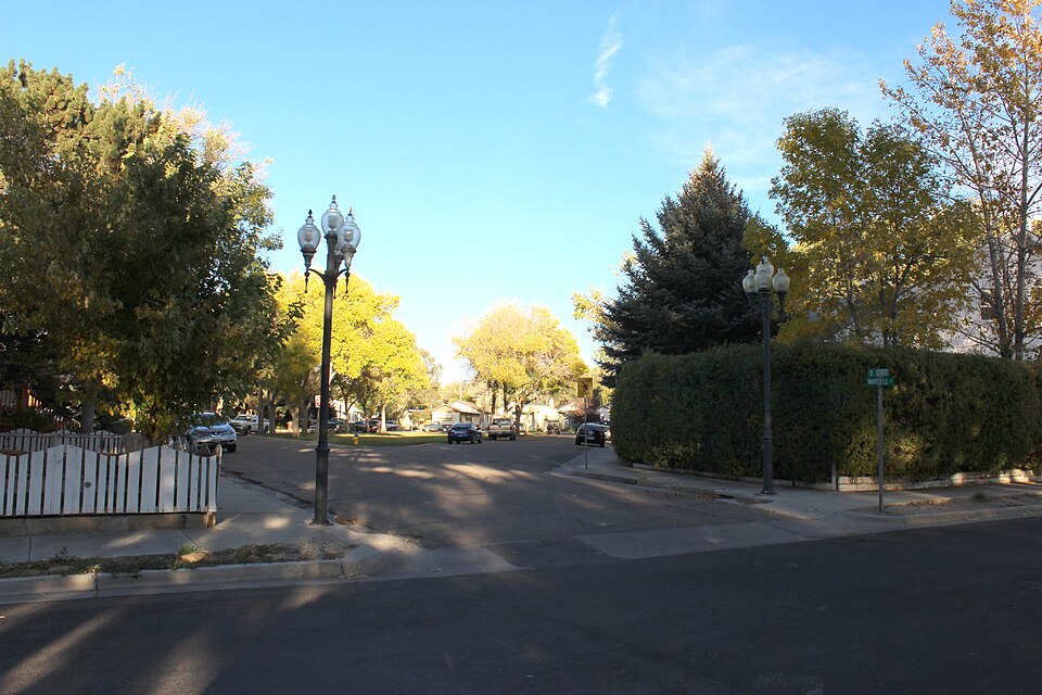 Photograph of Wardell Court Historic Residential District
