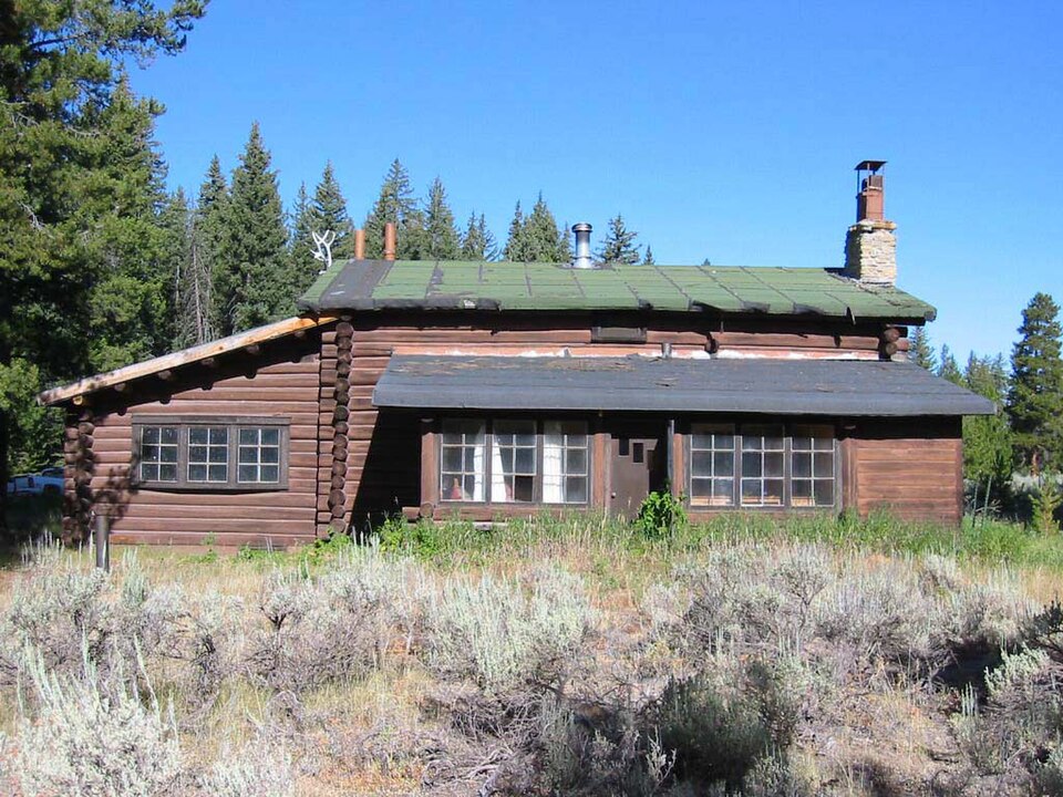 Photograph of Snake River Land Company Residence and Office