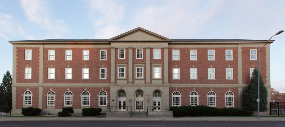 Photograph of Ewing T. Kerr Federal Building and U.S. Courthouse